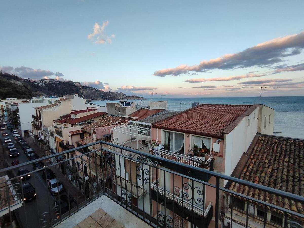 Sicily Travel Apartment'S 4 贾迪尼-纳克索斯 外观 照片